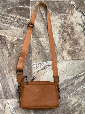 AllDaily Brown Faux Leather Crossbody Bag Multi Pocket Adjustable Strap (purse)